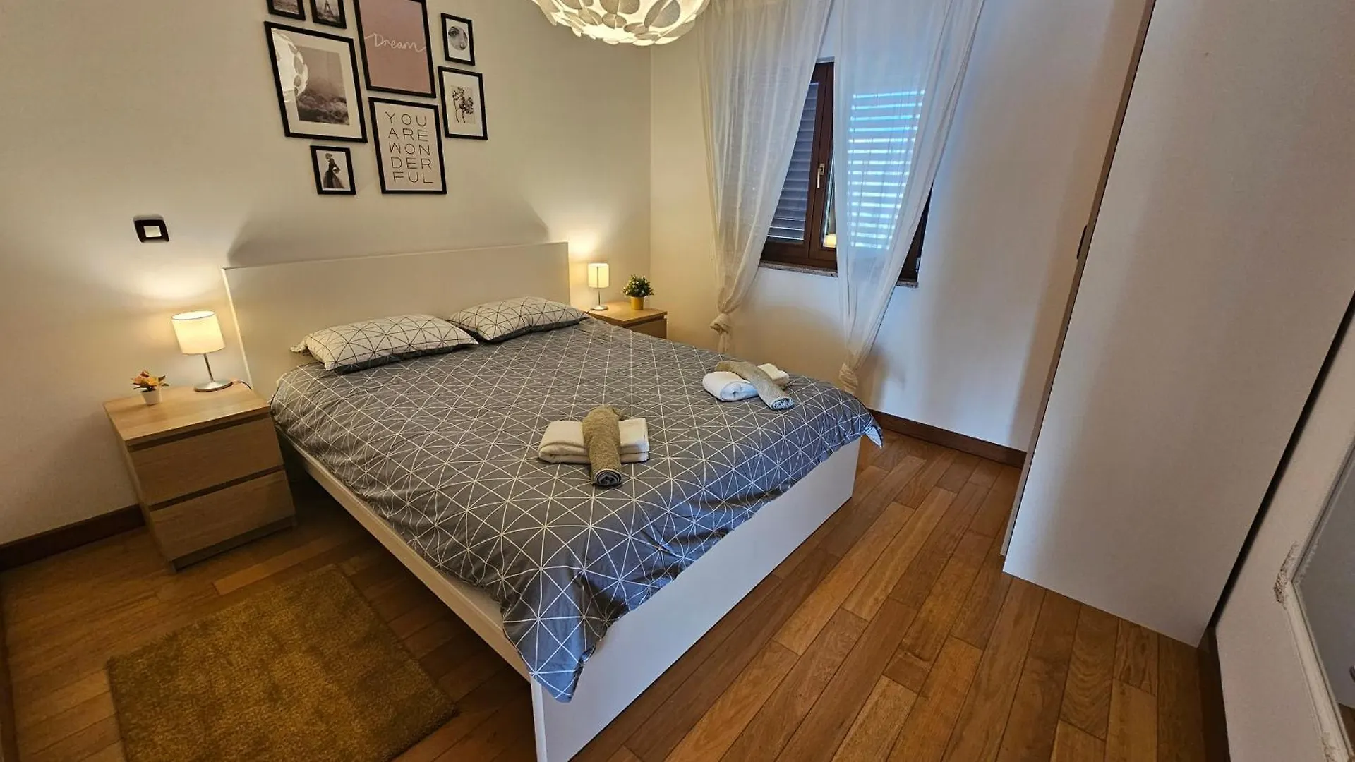 Apartment Bluemare With Shared Pool Ližnjan