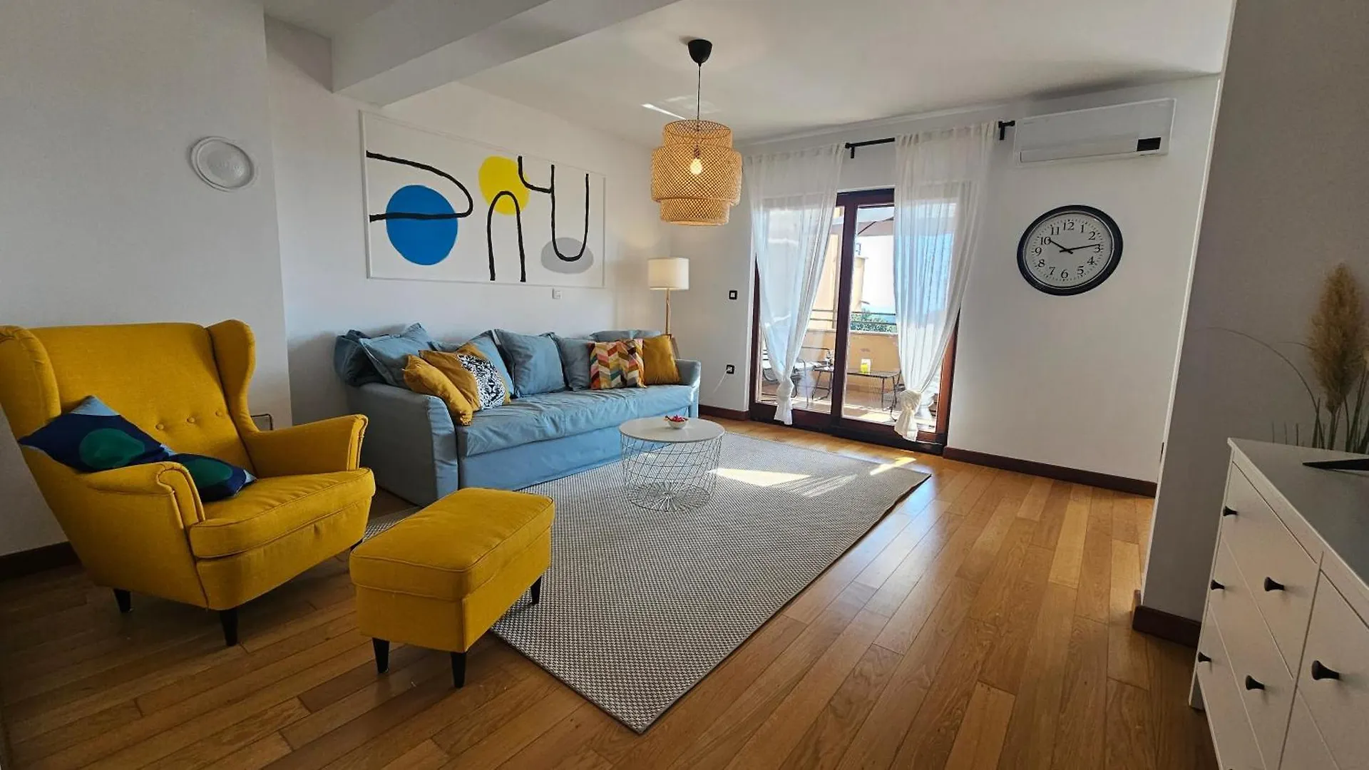 Apartment Bluemare With Shared Pool Liznjan