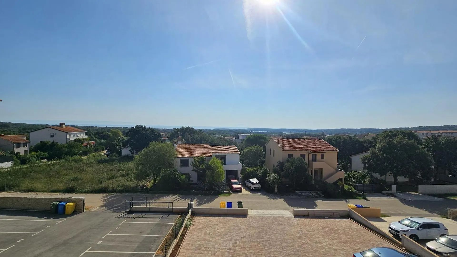 Apartment Bluemare With Shared Pool Liznjan